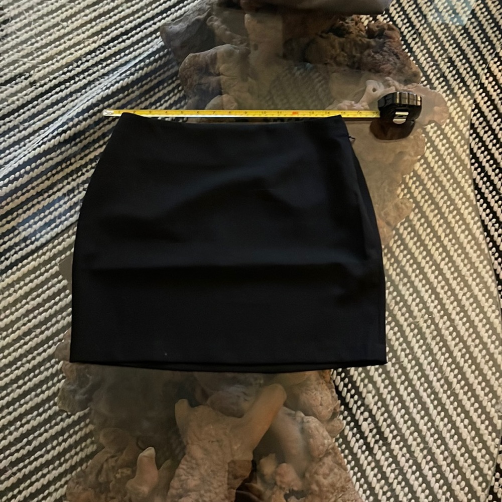 ASOS BLACK SKIRT